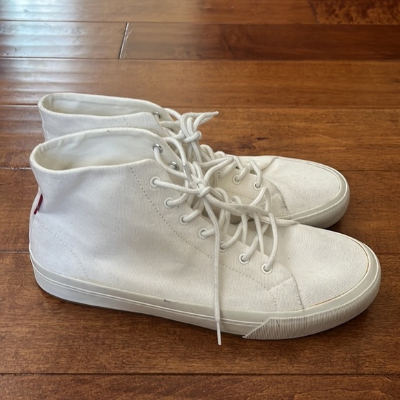Levi's hi top canvas tab logo shoe in white Size 11 - Picture 6 of 10